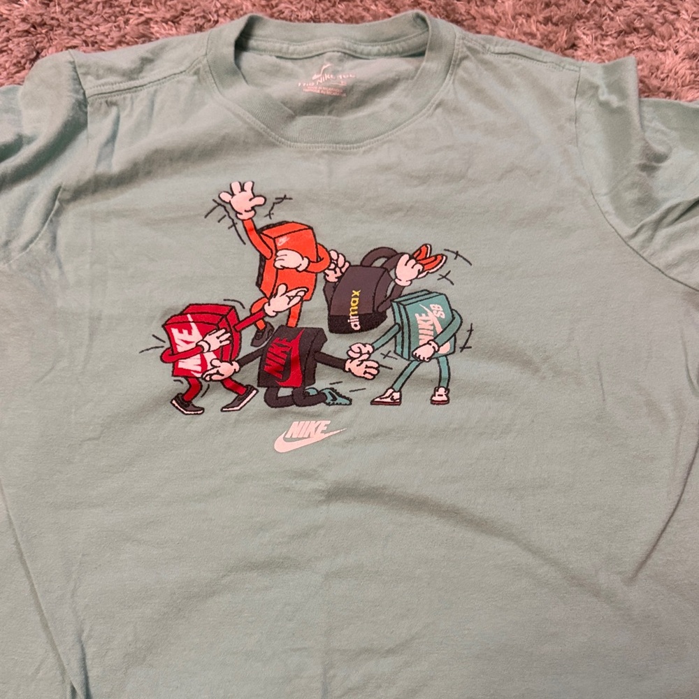 Nike Cartoon Graphic Tee in Light Green
